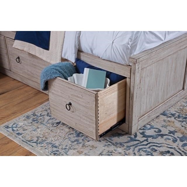 Virginia Furniture Market Solid Wood Normandy 65 Q Capt Queen